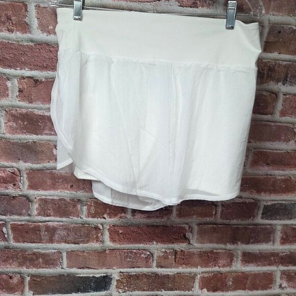 All in Motion 2-in-1 Run Shorts White L High Rise Moisture Wicking Quick Dry NEW - Picture 1 of 5